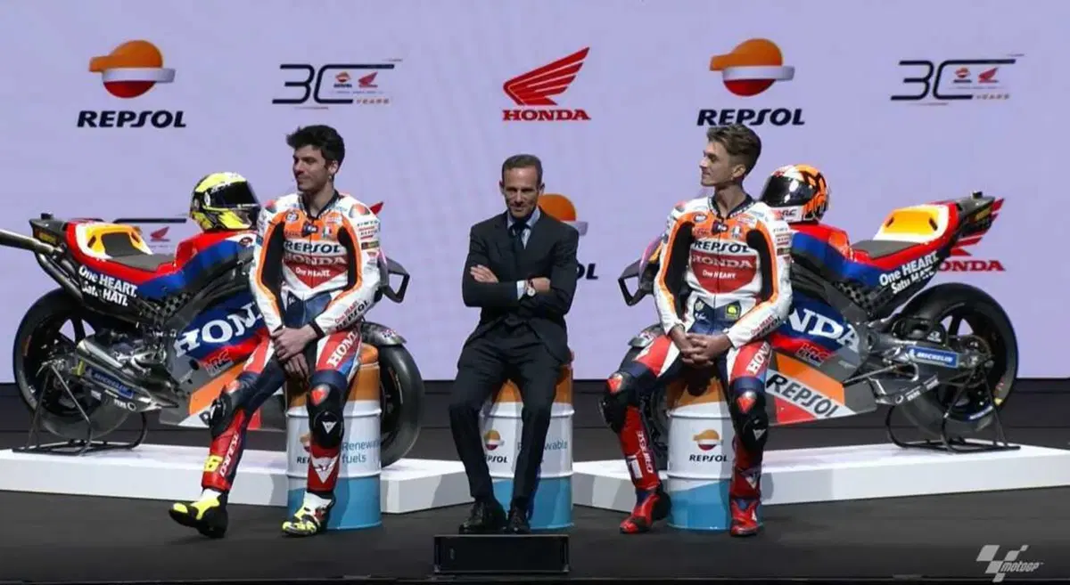 MotoGP 2023. Ecco la prima Honda D.M. di Luca Marini e Joan Mir (e c'è meno sponsor!) [GALLERY] (16)