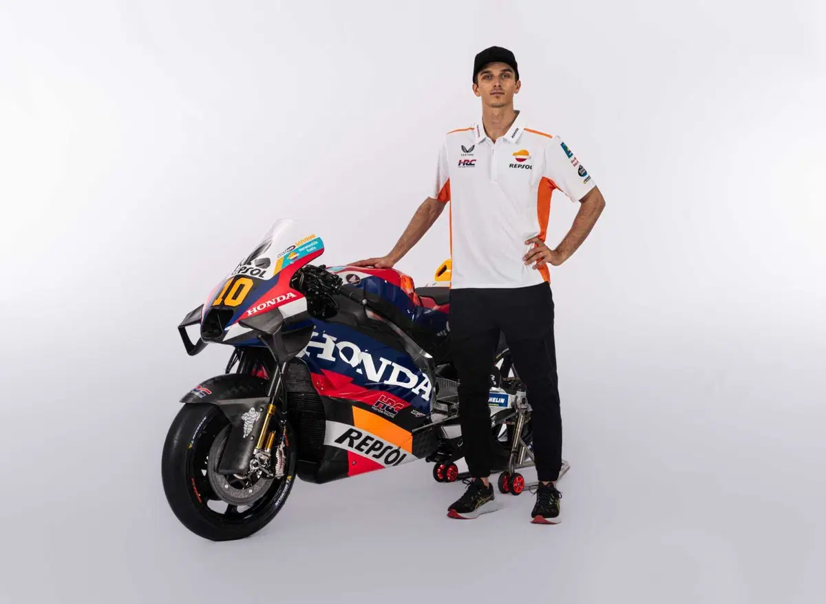 MotoGP 2023. Ecco la prima Honda D.M. di Luca Marini e Joan Mir (e c'è meno sponsor!) [GALLERY] (25)