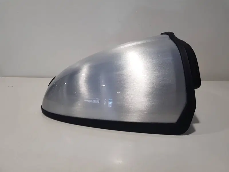 Codino Spazzolato Completo x Bmw R-NineT (2)