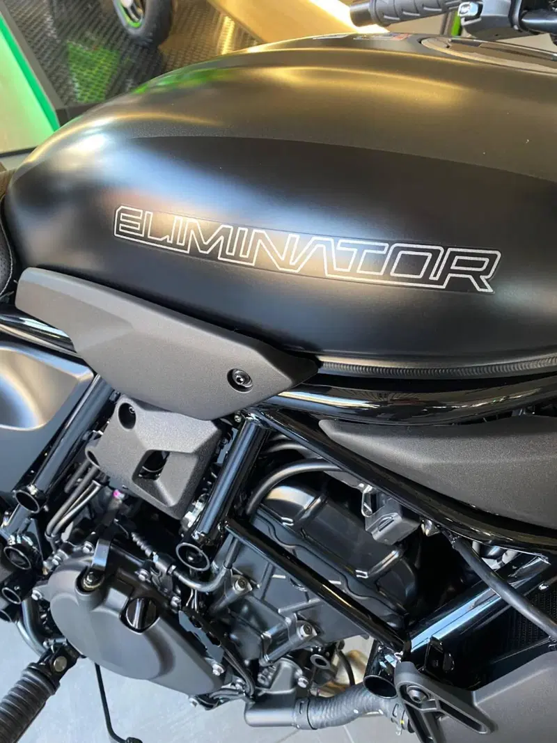 Kawasaki Eliminator 500 SE (2024 - 26) (2)