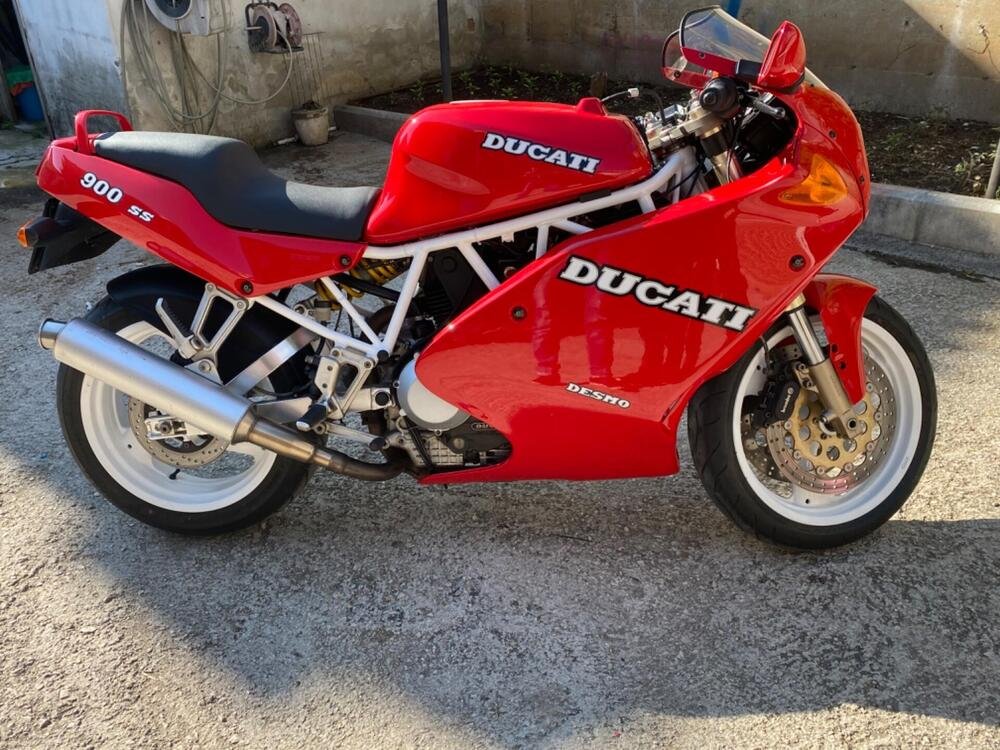 Ducati SS 900
