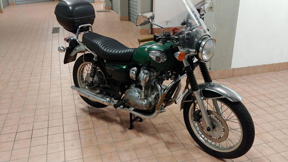 Kawasaki W 800 (2010 - 17) (4)