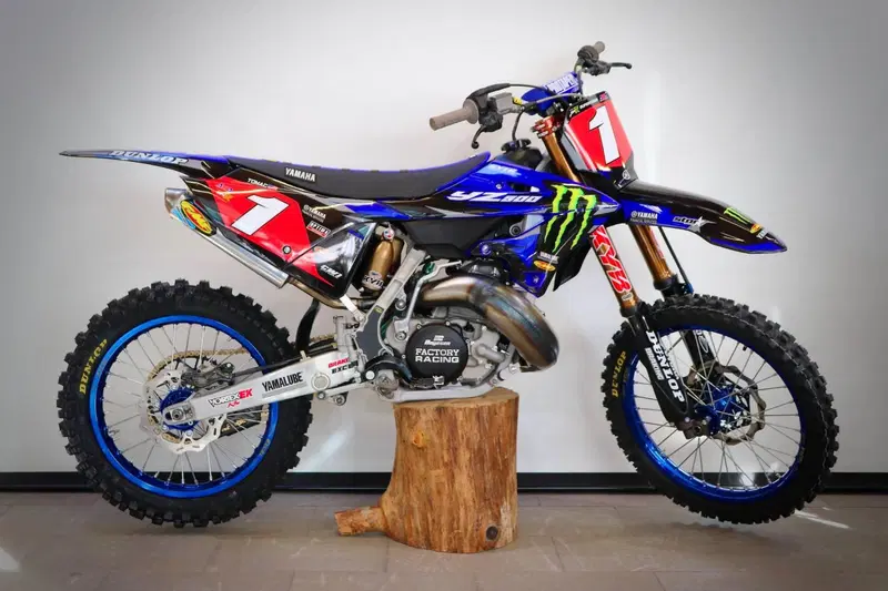 Yamaha YZ 250 (2024)