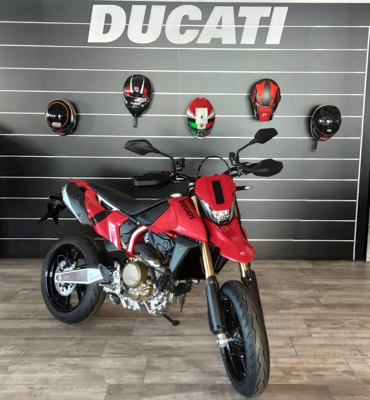 Ducati Hypermotard 698 Mono (2024 - 26) (4)
