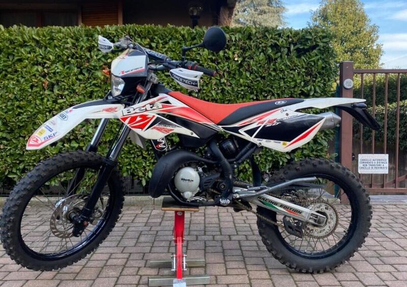 Vendo Betamotor RR 50 Enduro (2011 - 18) usata a Vimercate (codice 9374641)  