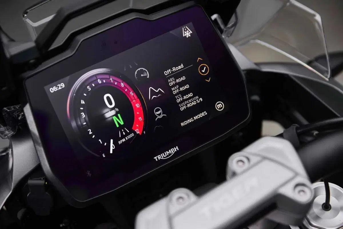 Tiger 1200 MY 2024: cosa cambia? Aggiornamenti per la maxi inglese (64)