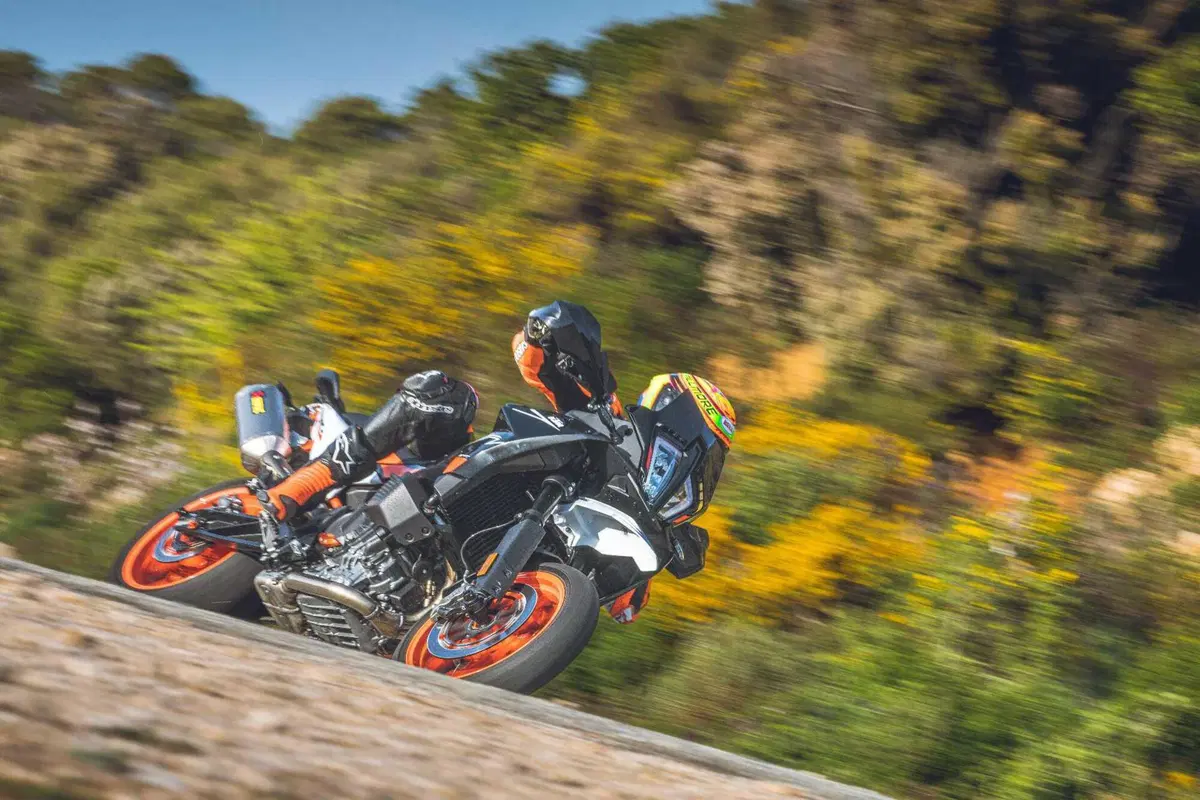KTM proroga le promozioni sulla gamma 2023 (9)