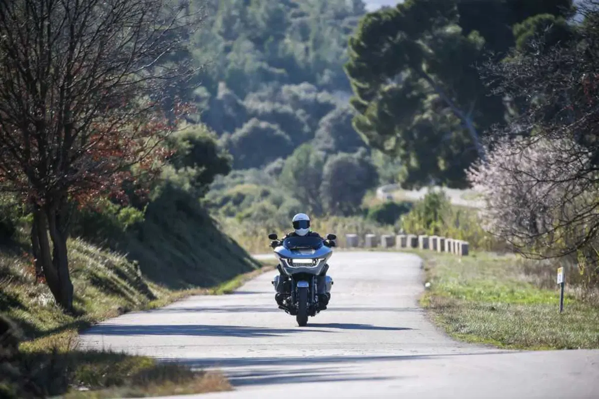 Harley-Davidson Street Glide e Road Glide 2024: abbiamo provato le tourer rivoluzionate! (3)