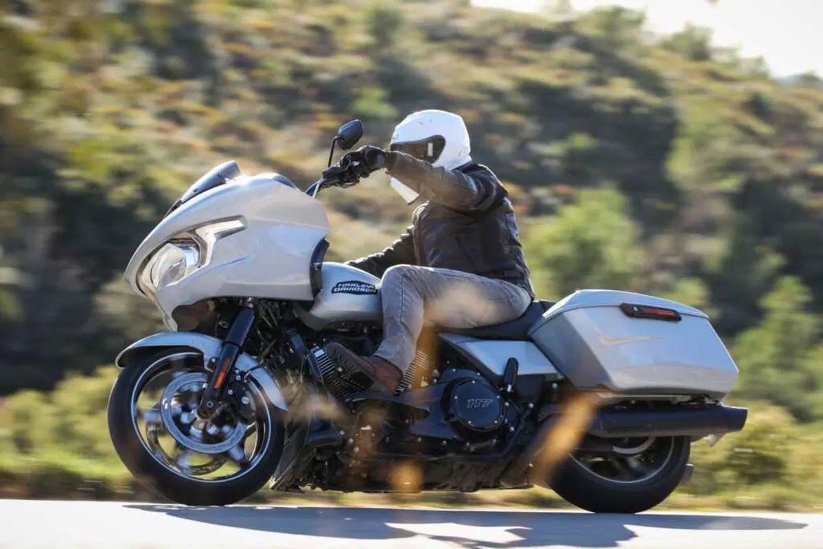 Harley-Davidson Street Glide e Road Glide 2024: abbiamo provato le tourer rivoluzionate! (27)