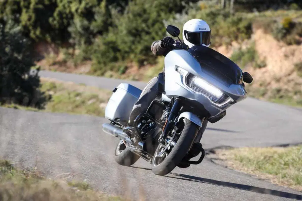 Harley-Davidson Street Glide e Road Glide 2024: abbiamo provato le tourer rivoluzionate! (31)