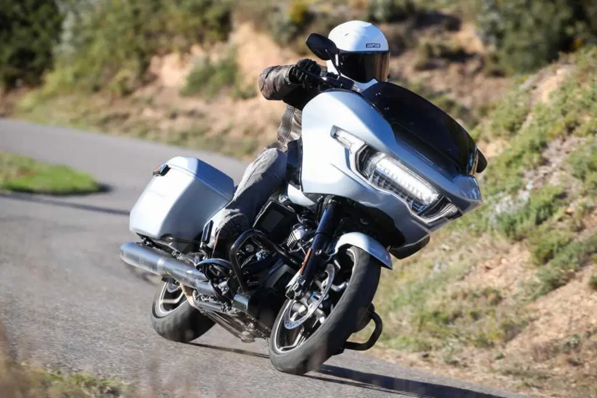 Harley-Davidson Street Glide e Road Glide 2024: abbiamo provato le tourer rivoluzionate! (33)
