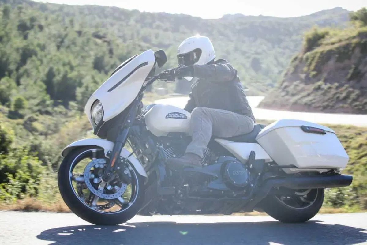 Harley-Davidson Street Glide e Road Glide 2024: abbiamo provato le tourer rivoluzionate! (43)
