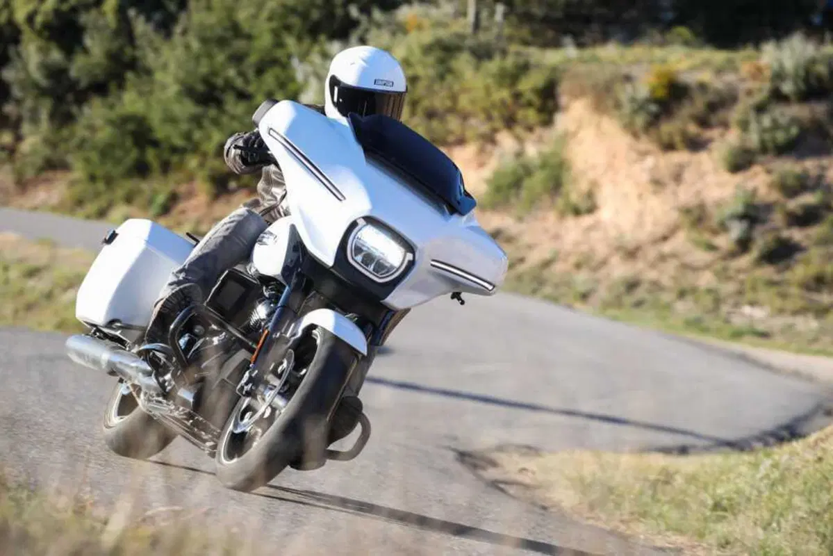 Harley-Davidson Street Glide e Road Glide 2024: abbiamo provato le tourer rivoluzionate! (46)