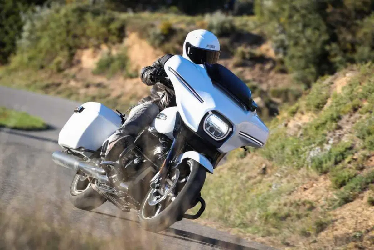 Harley-Davidson Street Glide e Road Glide 2024: abbiamo provato le tourer rivoluzionate! (47)