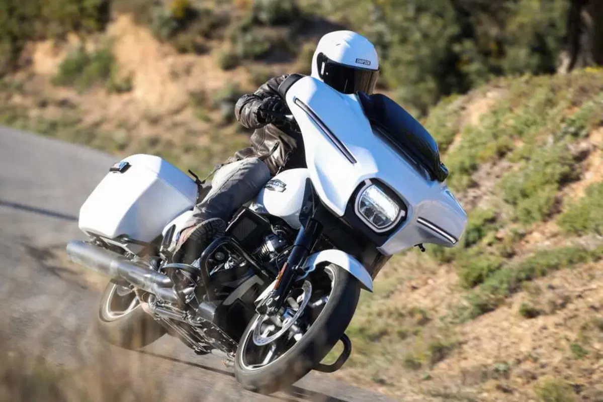 Harley-Davidson Street Glide e Road Glide 2024: abbiamo provato le tourer rivoluzionate! (48)