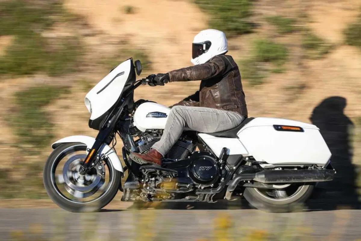 Harley-Davidson Street Glide e Road Glide 2024: abbiamo provato le tourer rivoluzionate! (49)
