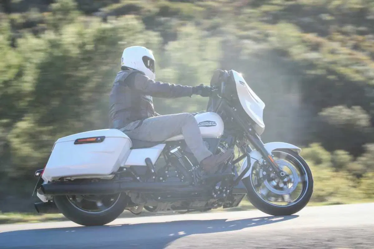 Harley-Davidson Street Glide e Road Glide 2024: abbiamo provato le tourer rivoluzionate! (54)