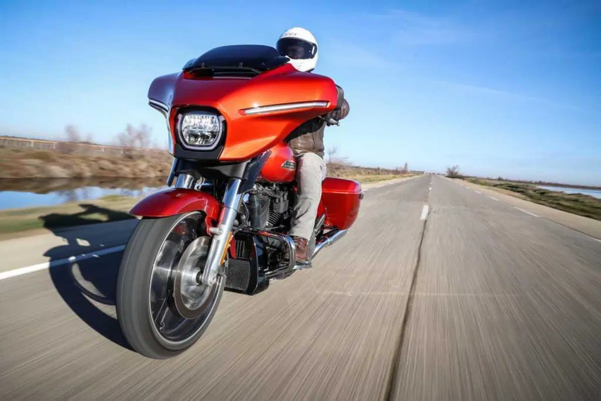 Harley-Davidson Street Glide e Road Glide 2024: abbiamo provato le tourer rivoluzionate! (64)