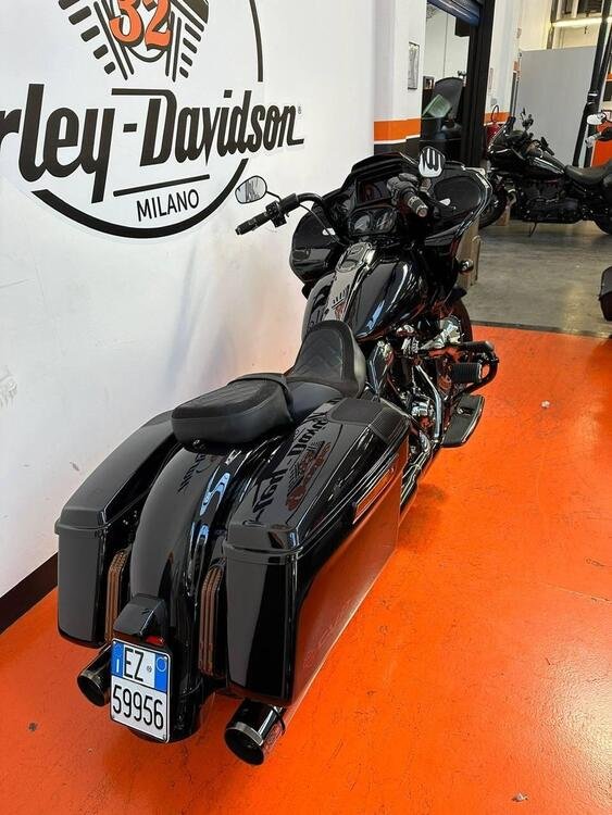 Harley-Davidson Road Glide (2022) (2)