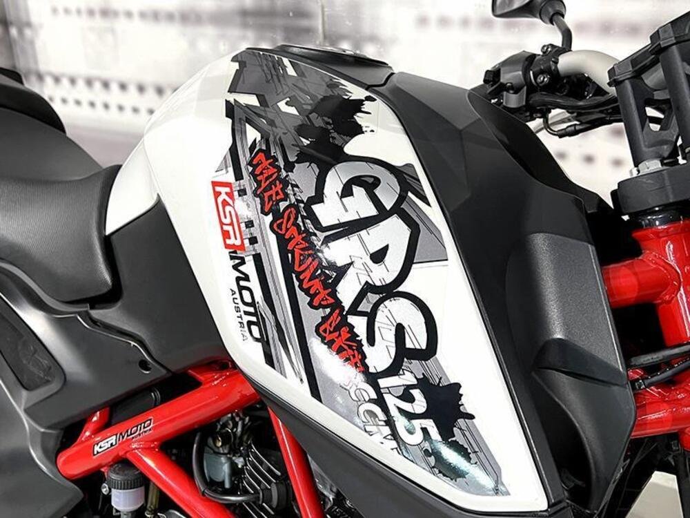 KSR Moto GRS 125 4T (2014 - 16) (3)