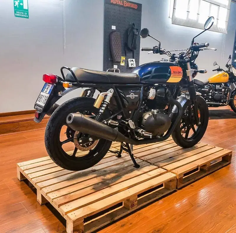 Royal Enfield Interceptor 650 (2021 - 26) (3)
