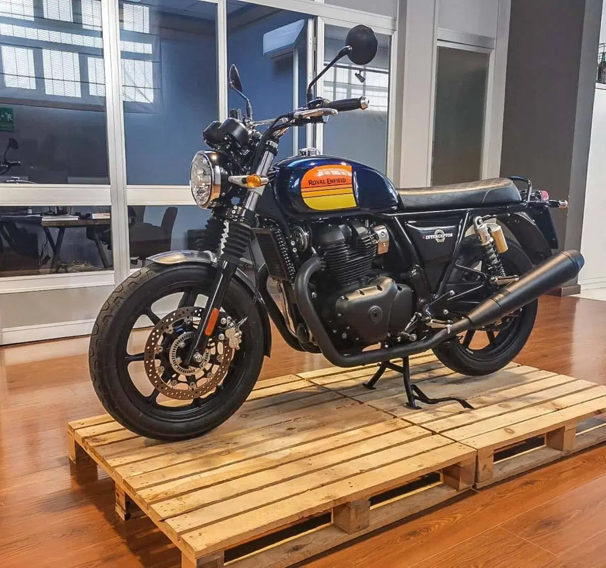 Royal Enfield Interceptor 650 (2021 - 26) (5)