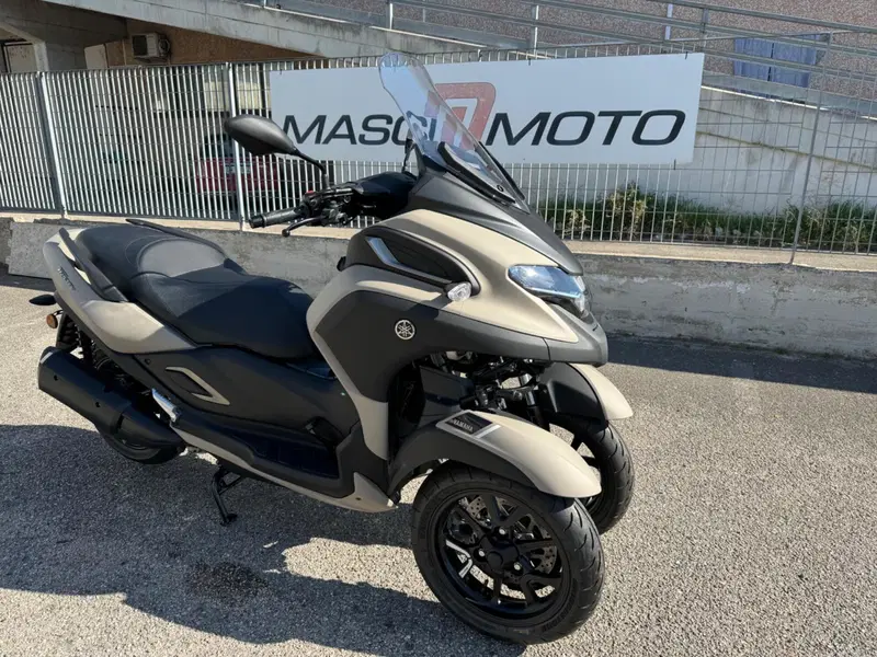 Yamaha Tricity 300 (2025 - 26) (2)