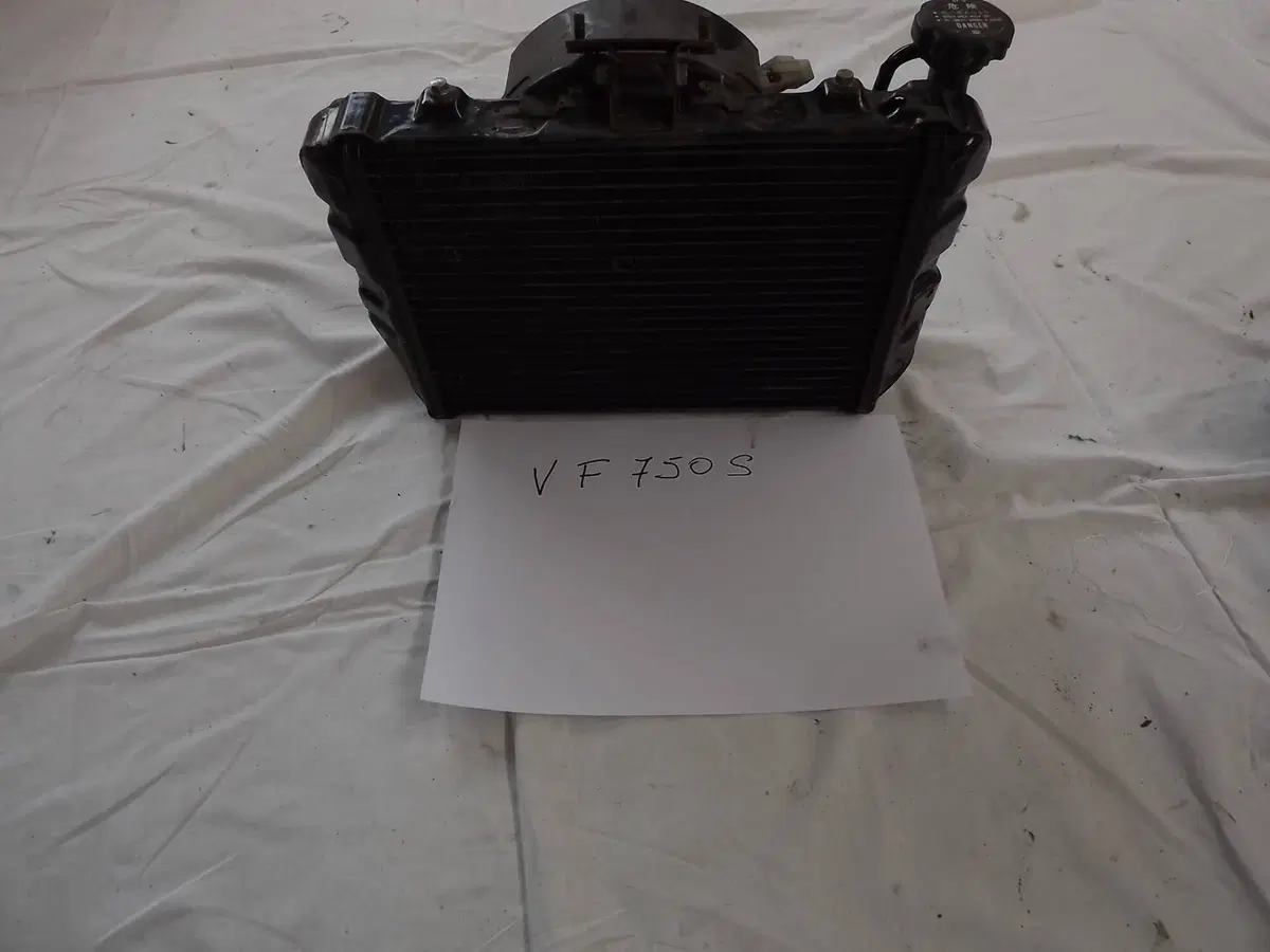radiatore vf 750 s 3M
