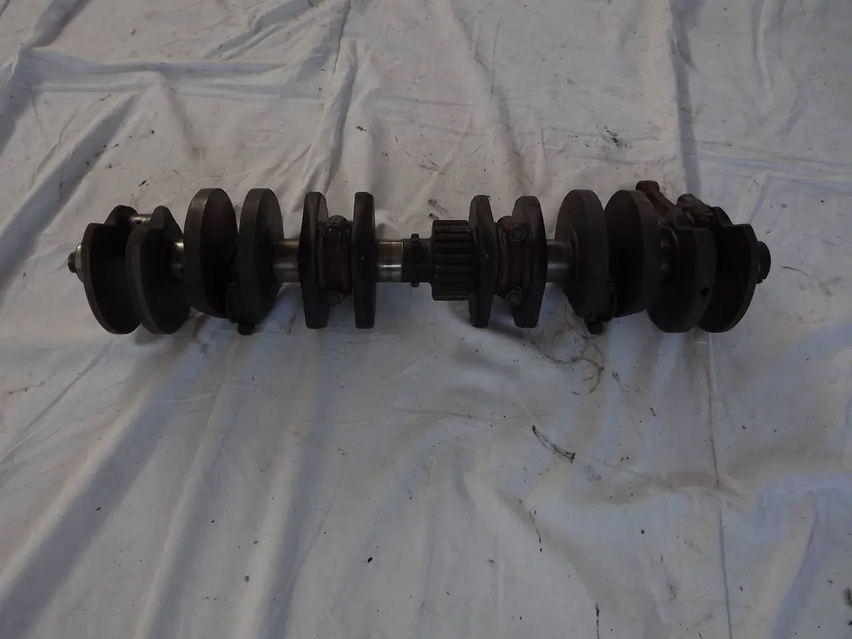 albero motore 6 cilindri Honda