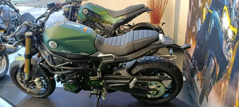 Benelli Leoncino 800 (2022 - 26) (2)