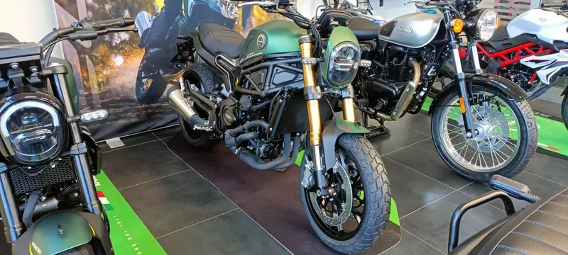 Benelli Leoncino 800 (2022 - 26) (5)