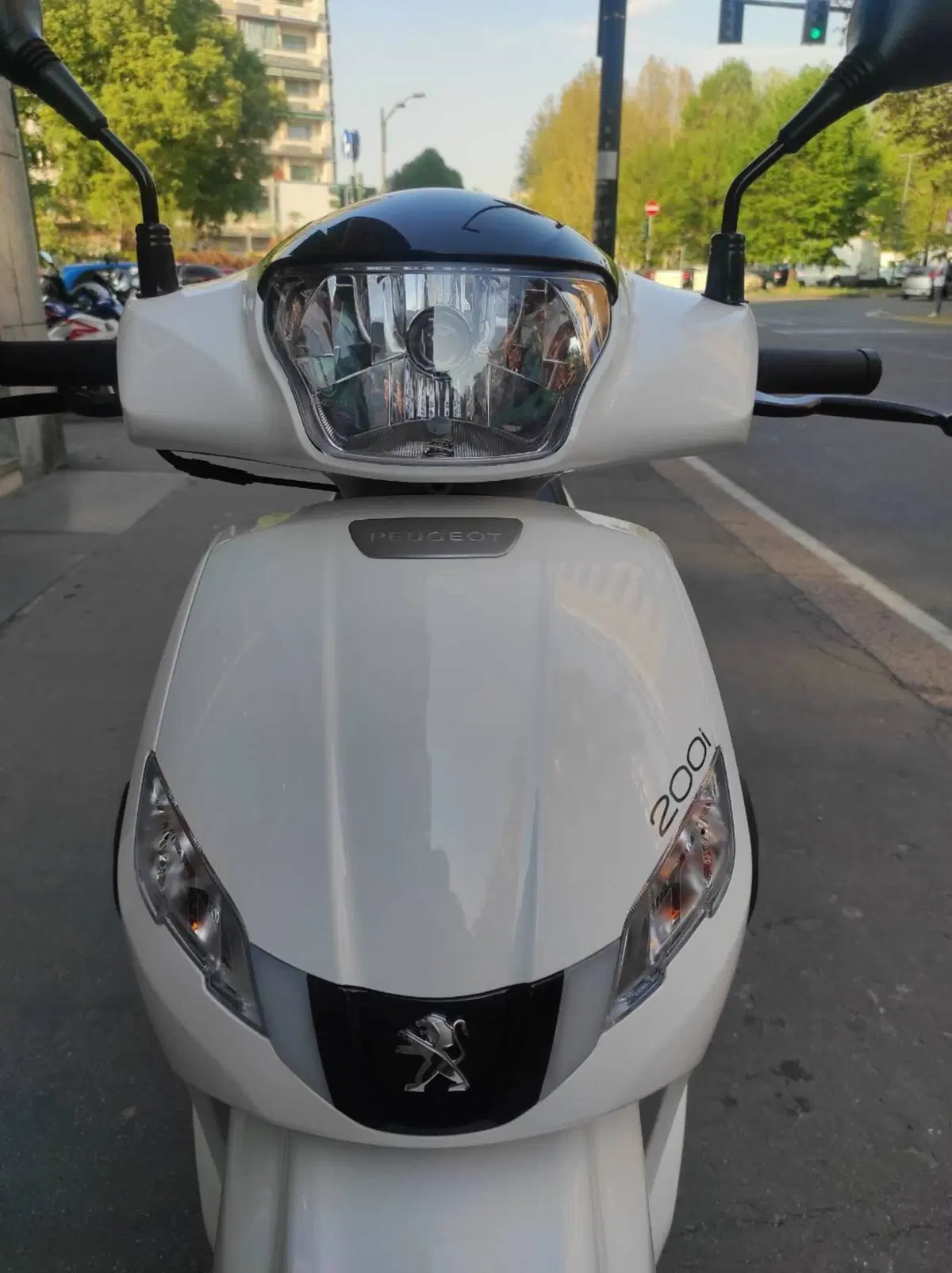 Peugeot Tweet 200 Active (2021 - 25) (6)