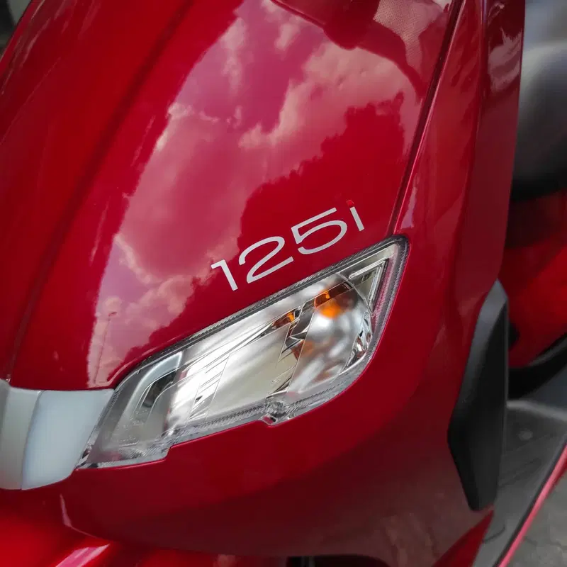 Peugeot Tweet 125i Active (2021 - 25) (13)