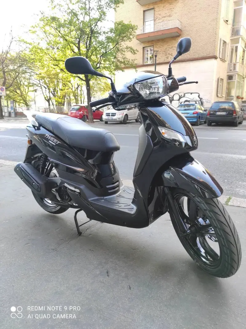 Peugeot Tweet 200 Active (2021 - 25) (4)