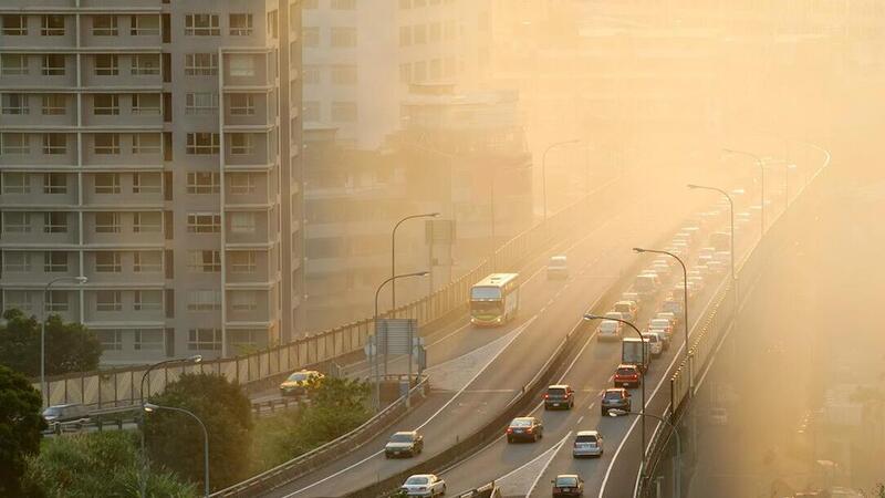 Allarme smog a Milano: come mai &egrave; la terza citt&agrave; pi&ugrave; inquinata del mondo?