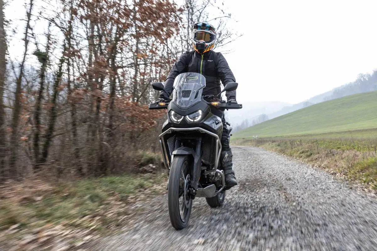 Test Honda Africa Twin 1100 2024 in versione ES e ruota da 21” [VIDEO & GALLERY] (4)