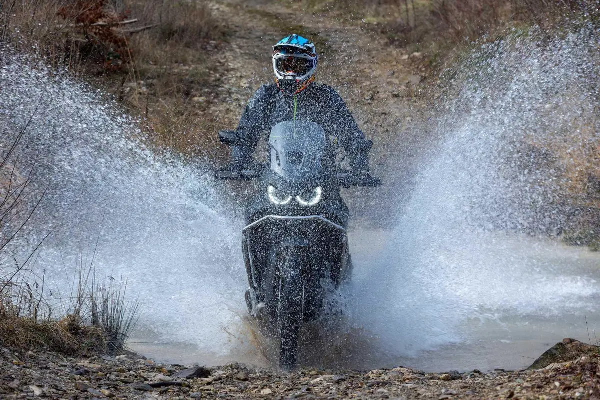 Test Honda Africa Twin 1100 2024 in versione ES e ruota da 21” [VIDEO & GALLERY] (10)