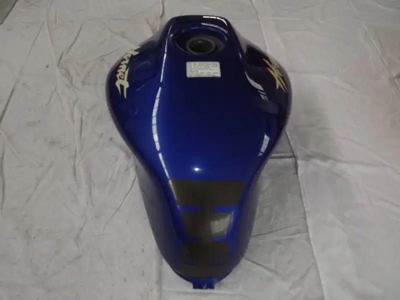 serbatoio hornet 600 Honda (3)