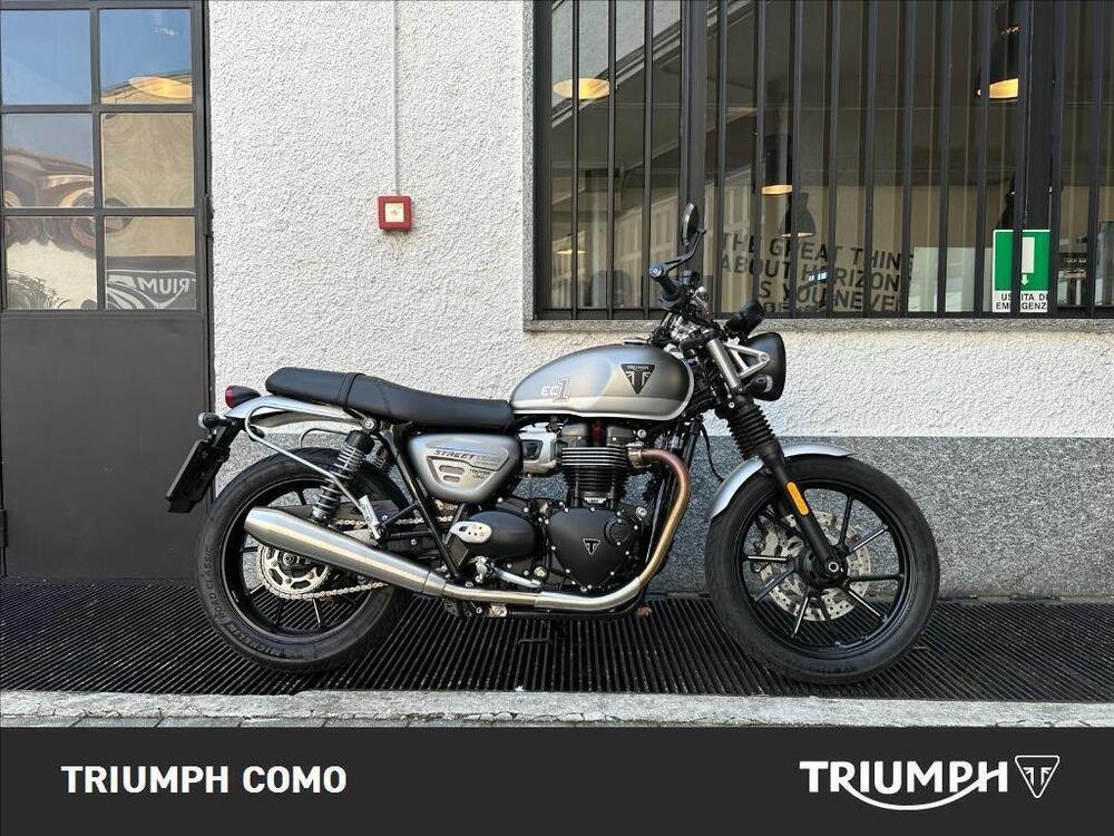 Triumph Street Twin 900 (2021 - 22)