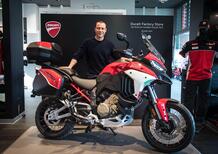 Stefano Accorsi in Ducati per la consegna della sua Multistrada V4 Rally