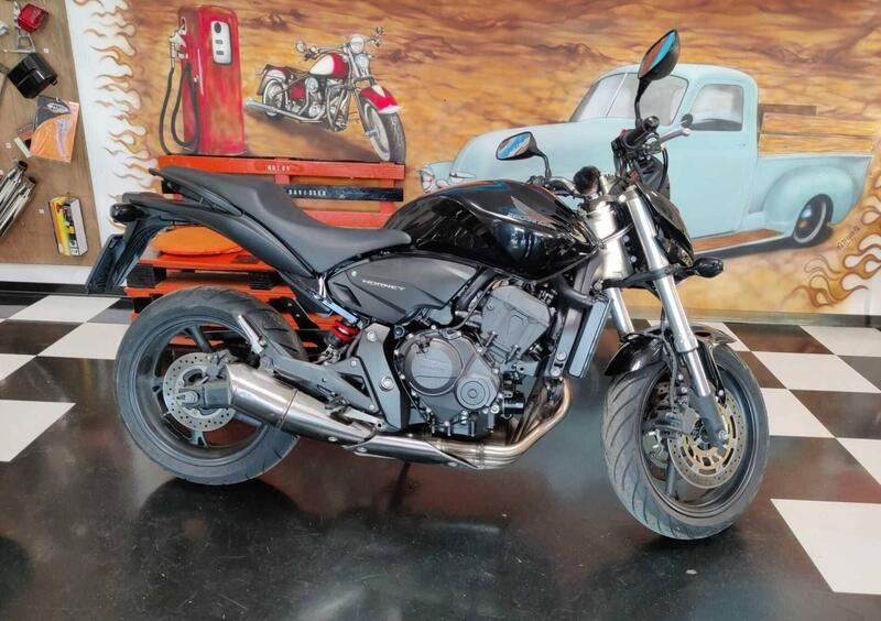 Honda Hornet 600 usata disponibile a ME