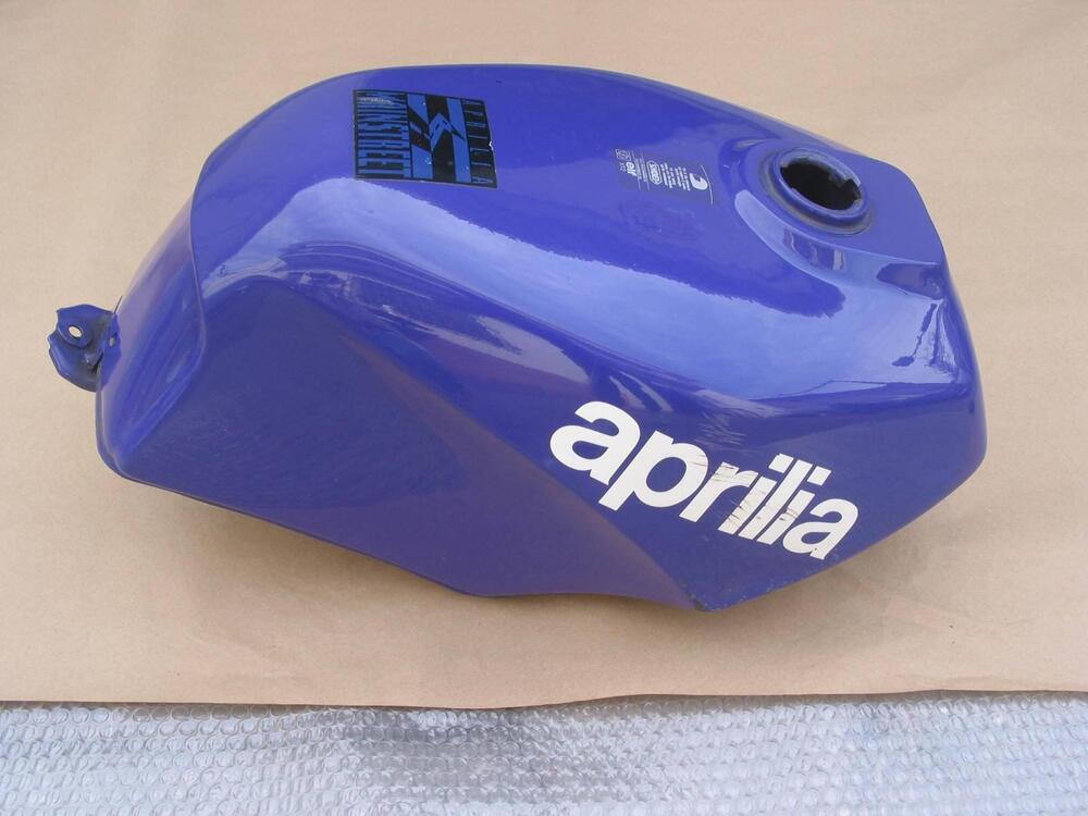 serbatoio carburante aprilia 125 24MX (2)