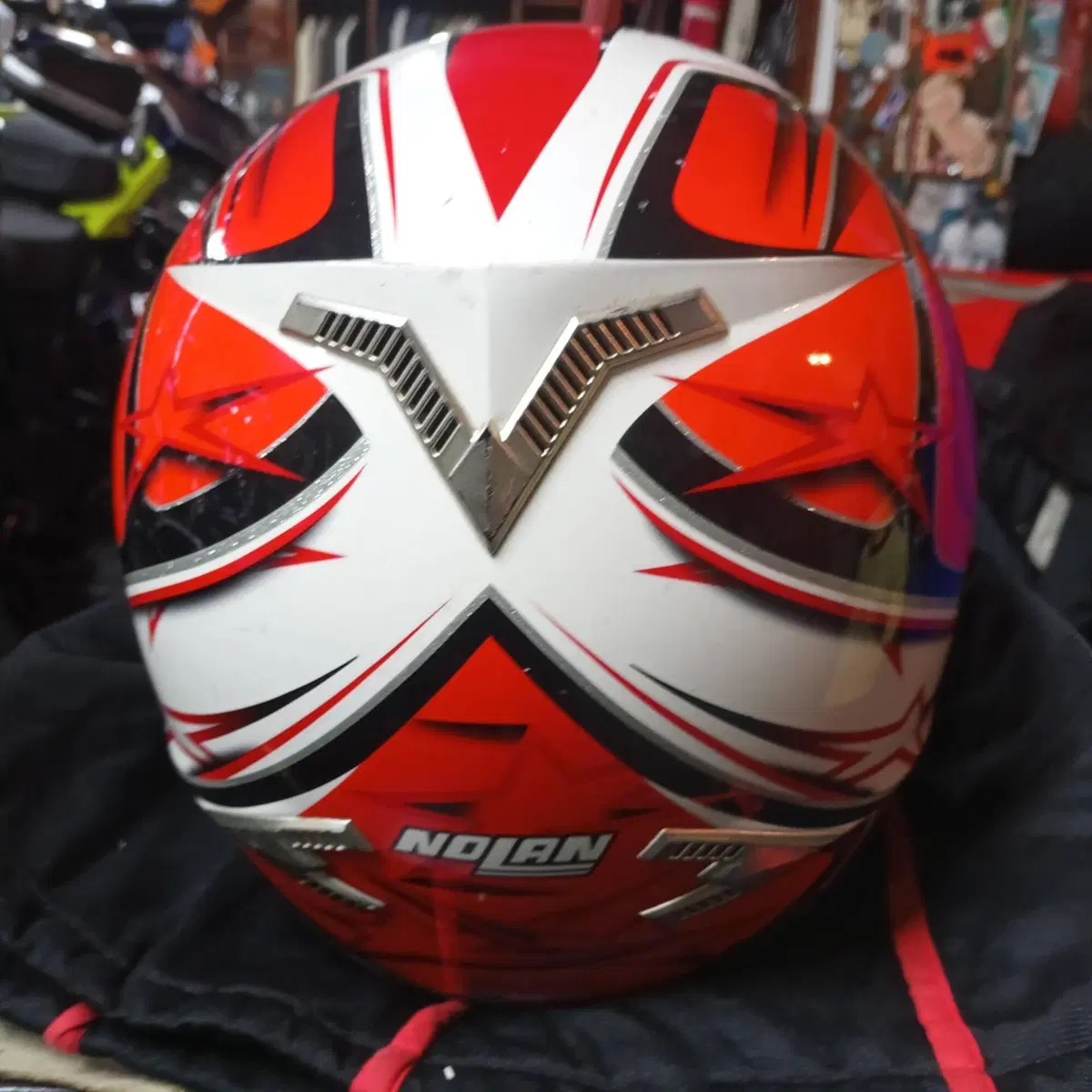 Casco Nolan (2)