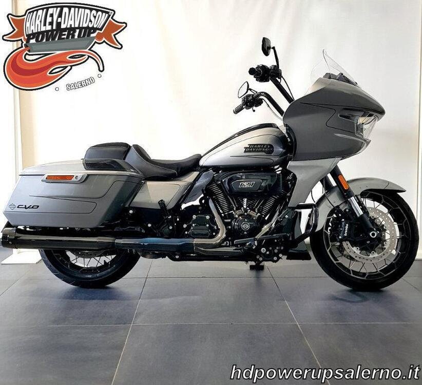 Harley-Davidson CVO Road Glide (2023) (2)