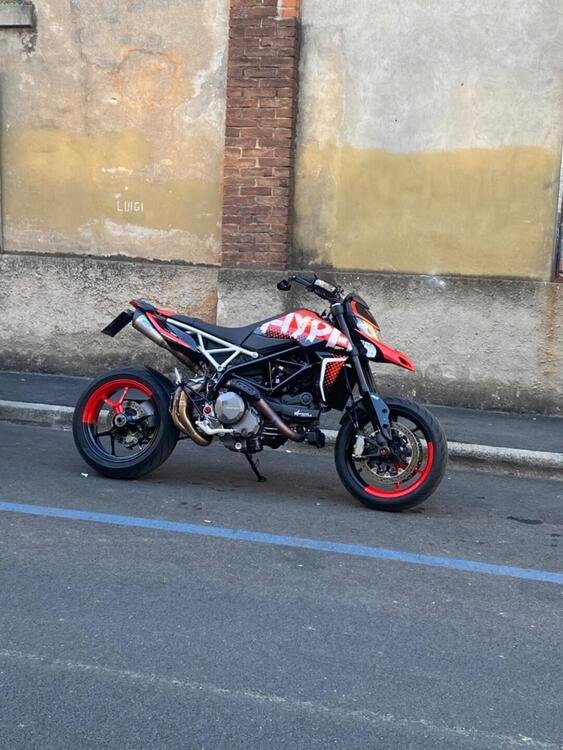 Ducati Hypermotard 950 RVE (2020) (4)