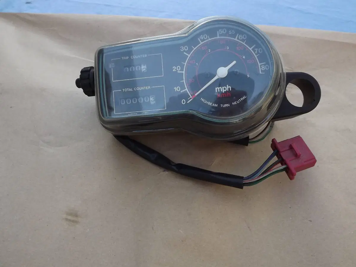 CRUSCOTTO contachilometri xl 250s Honda (3)