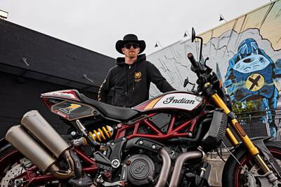 Indian e Roland Sands per una FTR &quot;Hooligan&quot; che cita il MotoAmerica