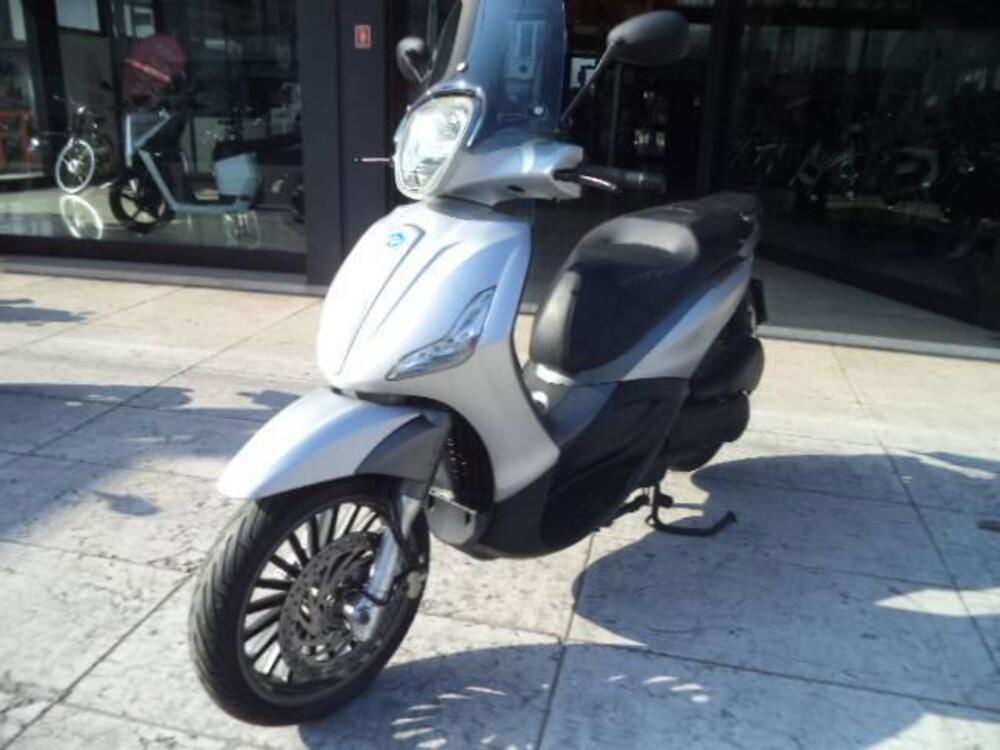 Piaggio Beverly 300 S i.e. ABS-ASR (2016 - 20) (5)