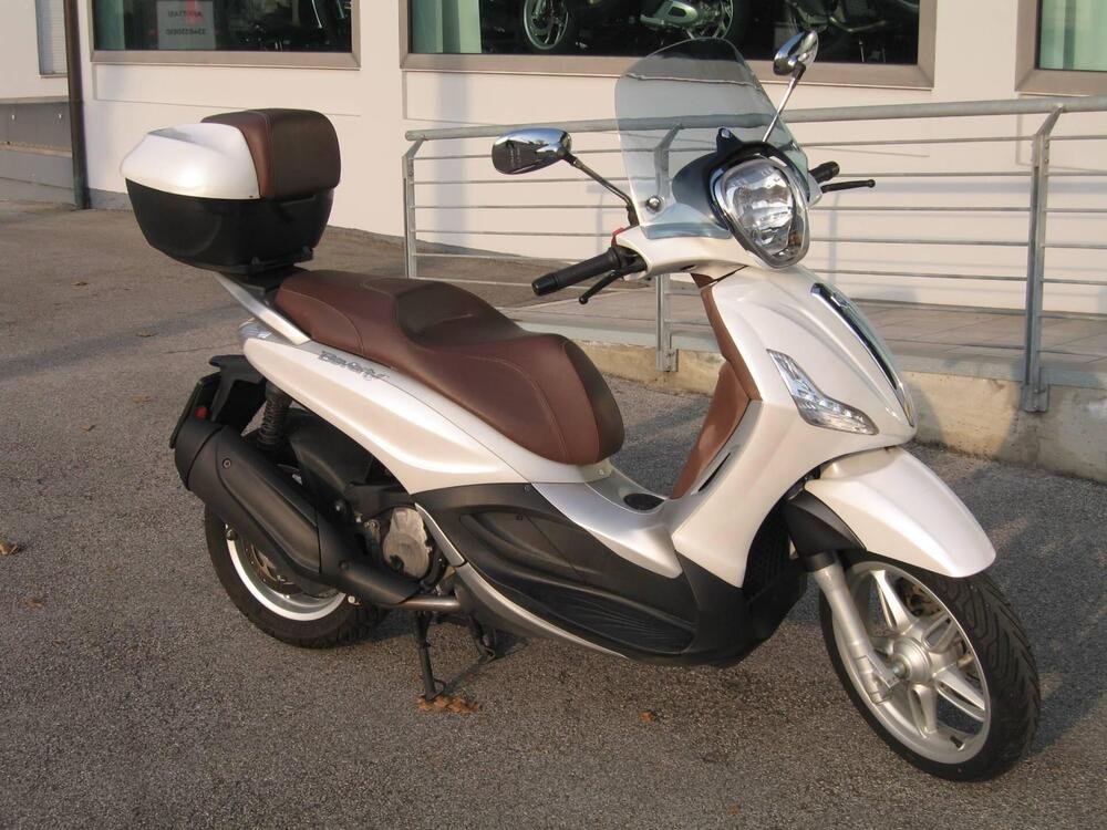 Piaggio Beverly 350 ABS (2016 - 20)