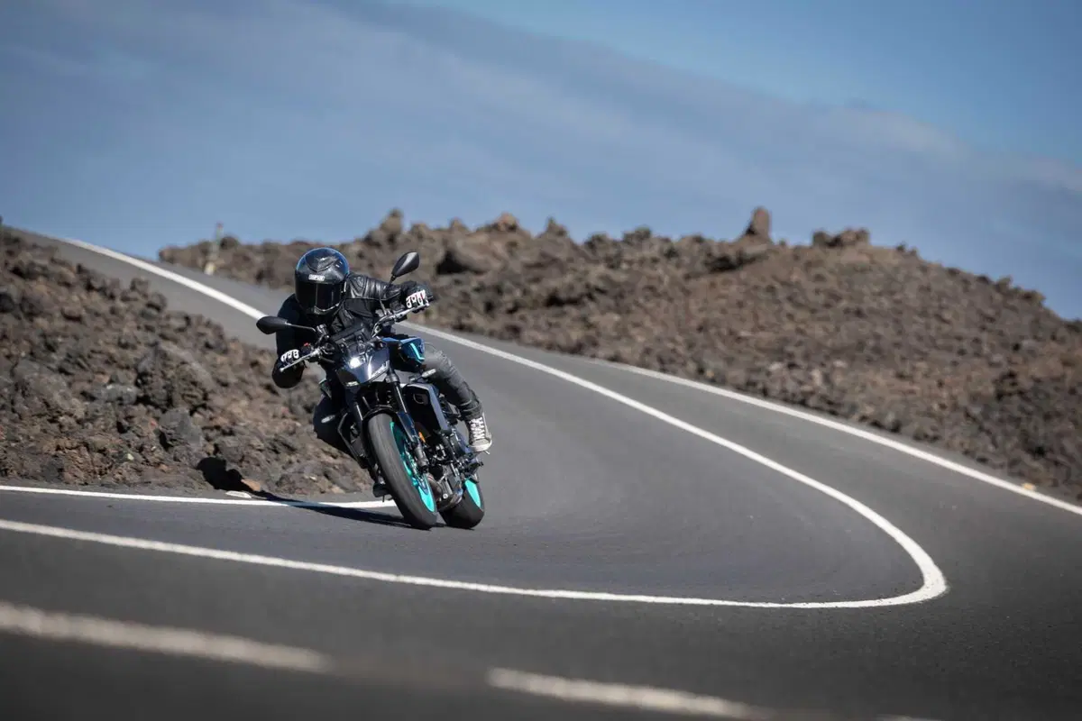 Yamaha MT-09 2024 TEST: un miglioramento costante. La prova su strada, Pro e Contro! [VIDEO E GALLERY] (4)